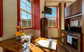 Flores Lofts